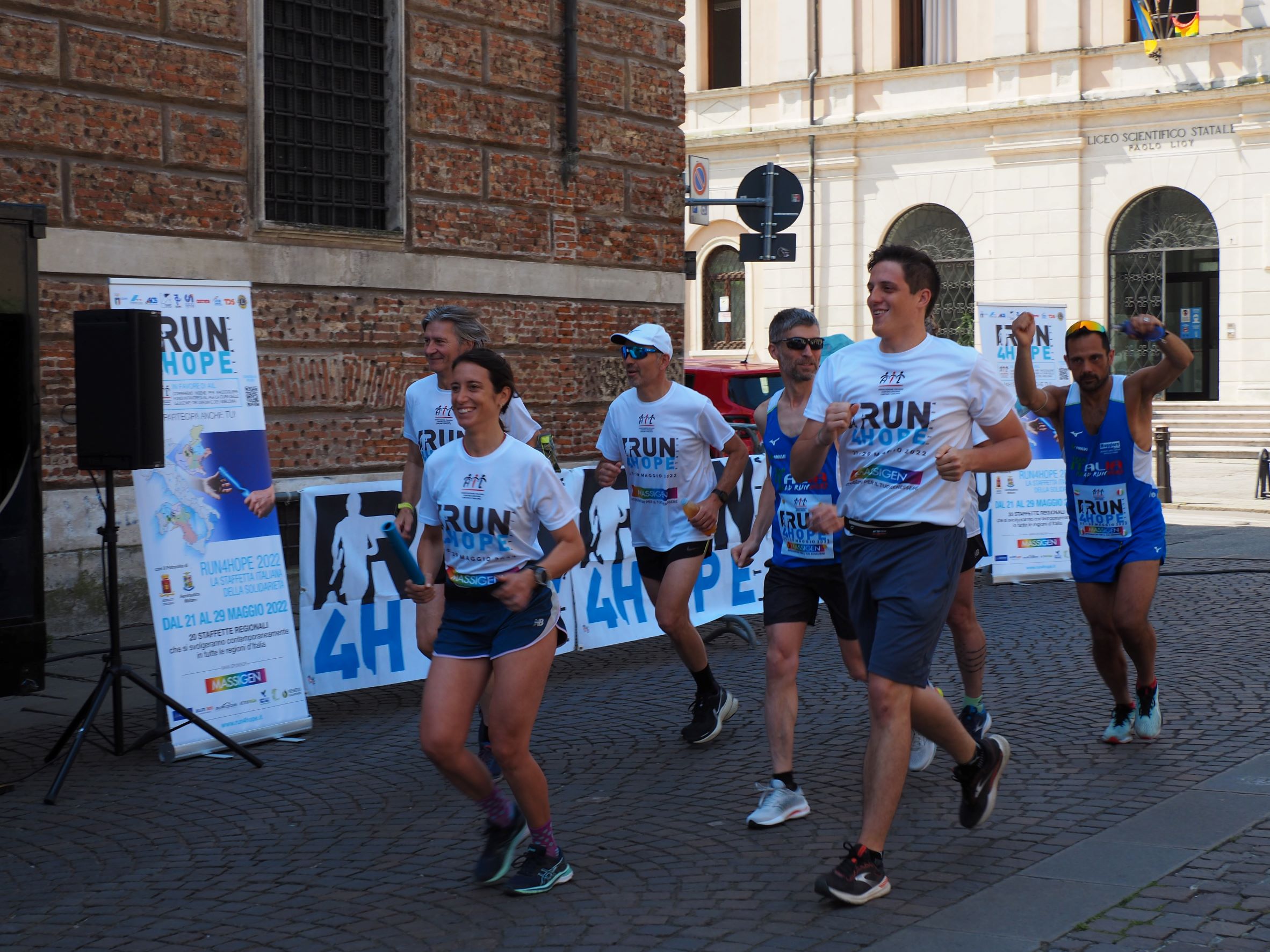 partenza Vicenza Run4Hope 2022